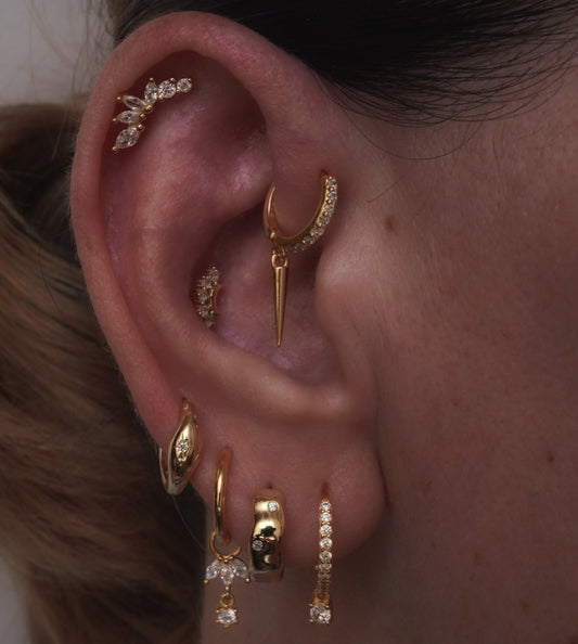 How Often Should You Clean Your Ear Piercings and Earrings? - INAGIO