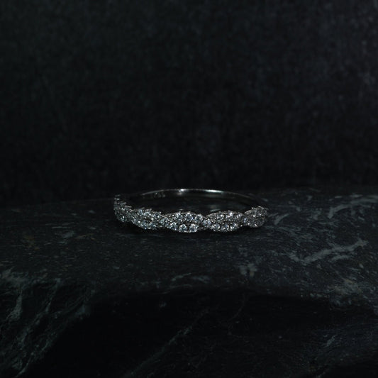 Diamond Twist Ring INAGIO silver rings